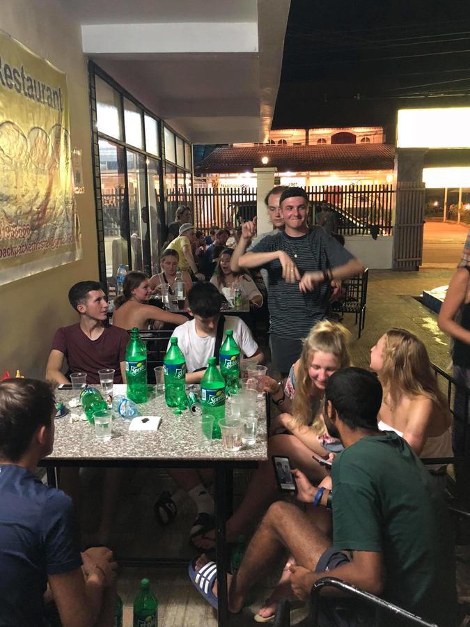 Nana Backpackers Hostel Ванг Виенг Екстериор снимка