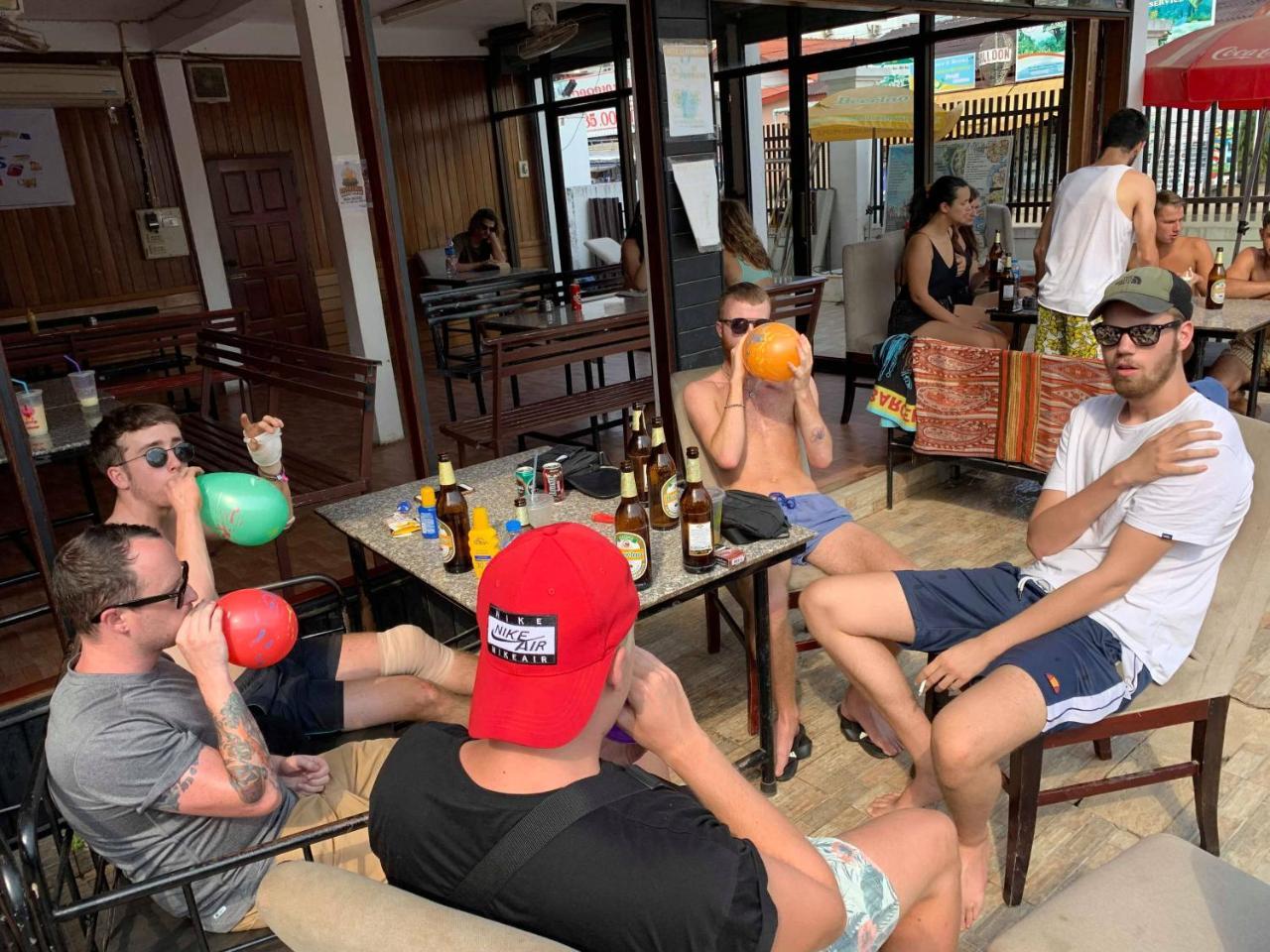 Nana Backpackers Hostel Ванг Виенг Екстериор снимка