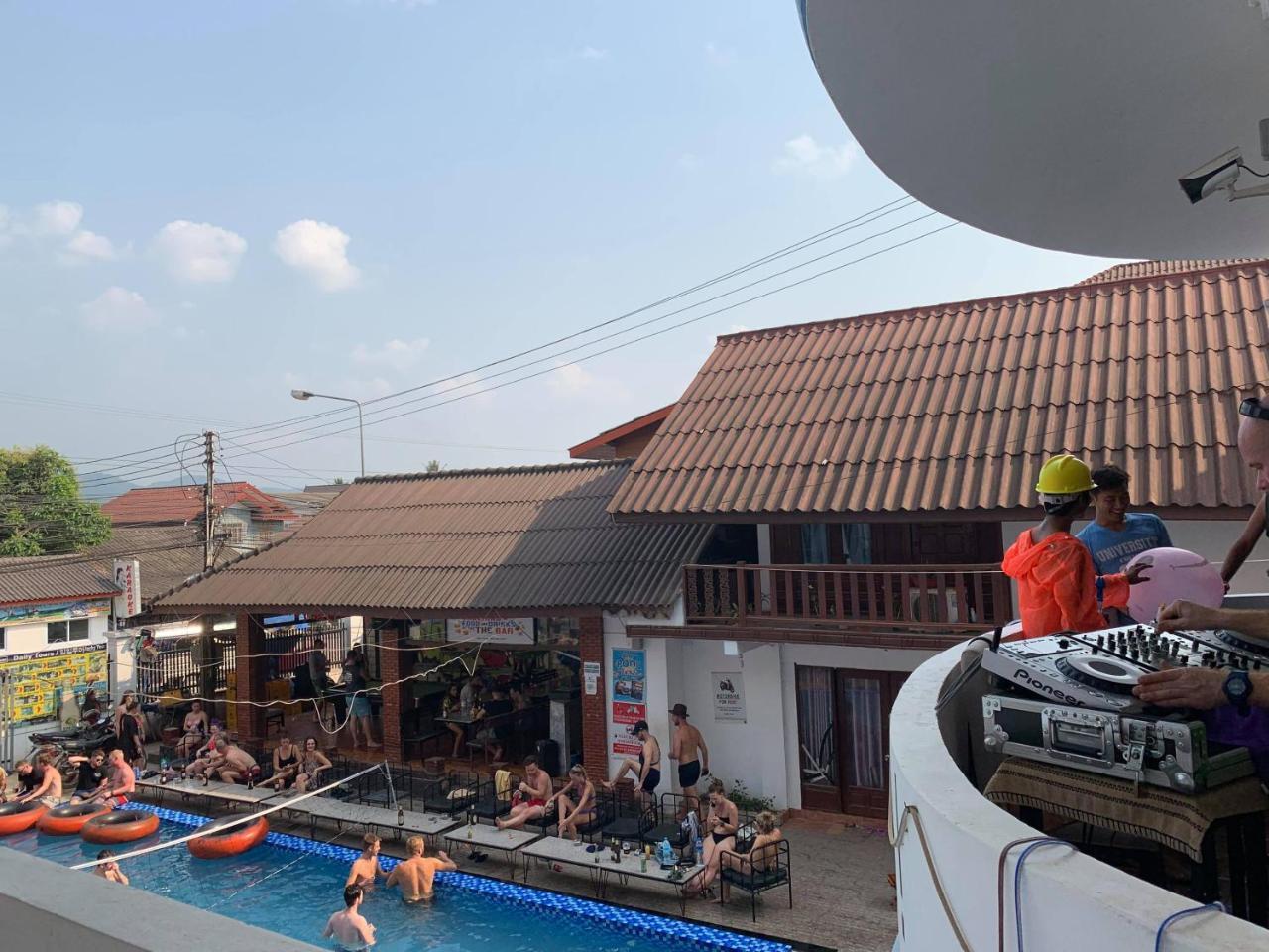 Nana Backpackers Hostel Ванг Виенг Екстериор снимка